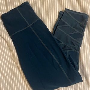 Athleta crop leggings